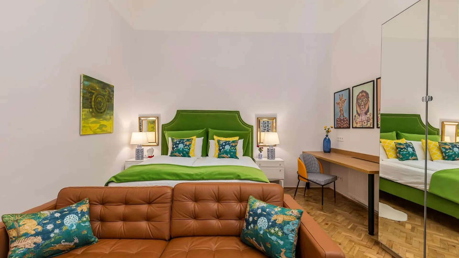 Palace District Luxury Apartment Budapest
